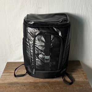 Veevanpro insulated cooler backpack